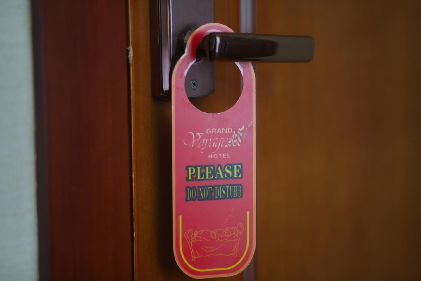 Grand Voyage Hotel Ałma Ata Zewnętrze zdjęcie