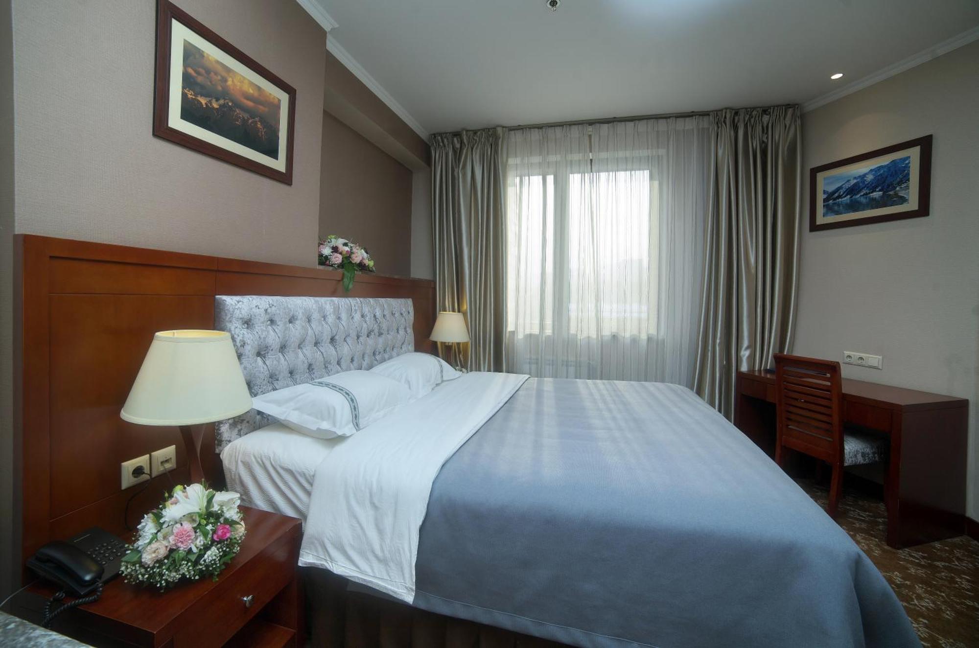 Grand Voyage Hotel Ałma Ata Pokój zdjęcie