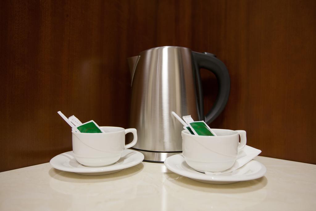 Grand Voyage Hotel Ałma Ata Zewnętrze zdjęcie